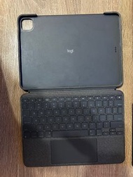 Logitech Combo Touch (iPad Pro 11’ M1)