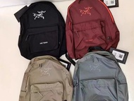 外國預訂 4色選 Arcteryx 始祖鳥 户外機能 拉鍊款 背包