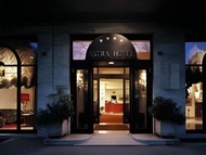 阿斯特拉酒店 (Astra Hotel)