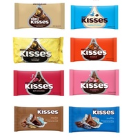 Hershey's Kisses chocolate มีประมาณ 50-60 ชิ้น  มีทั้งหมด 9 รส