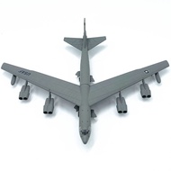 1: 200 American B-52 Remote Strategic Bomber B52 Airplane Model Alloy Simulation Finished Product Or