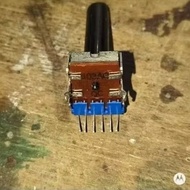 Potentiometer type C mixer gain stereo bent legs C10k C 10k C103 103 6pin 6 pin 6p feet middle click