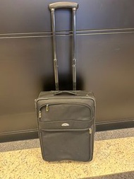 二手系列： Samsonite 20 吋兩輪可收納電腦多隔拉伸行李箱；Second hand Samsonite 20 inch multi partitions 2-wheel  luggage f