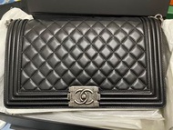 Boy Chanel 28cm 銀色