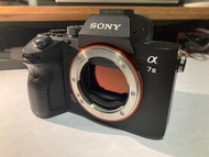 Sony Fullfilm 無反相機 A7 iii  + FE 3.5-5.6/ 28-70 Kit Lens