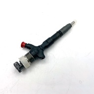1KD FTV Common Rail Nozzle  Diesel Fuel Injector 095000-7030 23670-39215  For Toyota Hilux