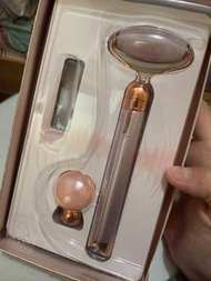 玉石滾輪按摩器