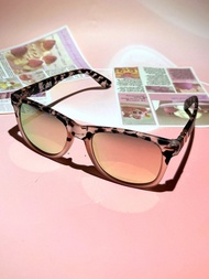 1pc Tortoiseshell Roller Print Classic Rivet Glasses, 90s Style Leather Belt Accessory, Light Pink C