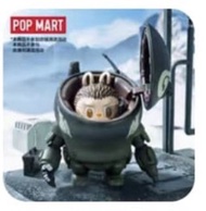 Pop mart the monsters Ma.k. Labubu 玄鐵