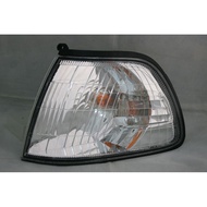 Toyota Unser 99-00 Corner lamp OE Part Number : L 81521-0B050 / R 81511-0B050