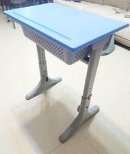 #學生書枱 #小學生 #中學生 #可升降 #兒童成長書枱