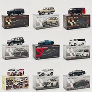 [925hot]Factory Straight Hair1/64Simulation Toyota Cruiser Lexus Alloy Van Toy MASDI Genuine diecast