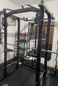 多用途健身架 cable squat rack pullup