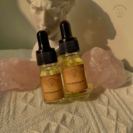 Love drawing oil - lucky spell oil, attracts positive energy - Tarotbygenie