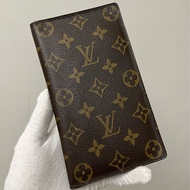 （超美品項）Louis Vuitton LV M61823 經典 老花 護照夾 長夾 皮夾 錢包