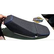 Honda astrea 800 motorcycle seat with stitched trim Full set of sandpaper leather accessories, ready