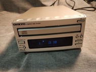 ONKYO 安橋小型CD機，C一701A，CD Player