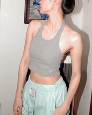 - QUERA Hailey top - เฮลี่ท้อปเสื้อคล้องคอ