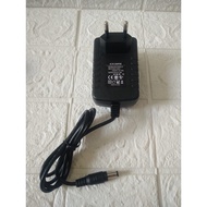 AC ADAPTER 13V 1.8A model:FR-E13018-CE DC Jack 5.5mm X 2.1mm - 2.5mm