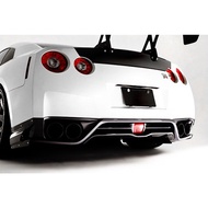 ((The Whole Taiwan Can Install) Nissan Ares GTR R35 Varis Carbon Fiber Upgrade Rear Chin Spoiler