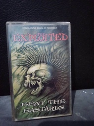 kaset pita bekas.THE EXPLOITED beat the bastards