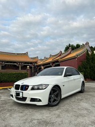 自售2008年 BMW323i  里程僅13漂亮車  全車已改好M包 BMW專用安卓 跑排‼️‼️