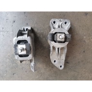 Mini Cooper R56 1.6 Engine Mounting (Auto)