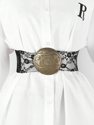 Cinturón vintage para mujer estilo Millennial Club, con hebilla redonda grande de metal tallado y banda elástica de encaje transparente de plástico