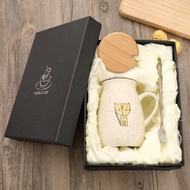 High quality CARTOON CAT ceramic cup WITH WOODEN LID and SPOON, capacity 380ml, Cute pattern, cerami