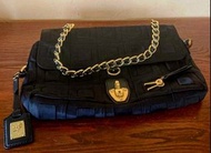 Piero Guidi黑色帶金屬鏈手挽包