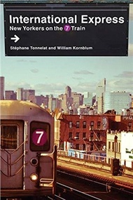 International Express：New Yorkers on the 7 Train