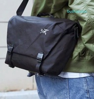 ARC'TERYX  Granville 10L bag 郵差包