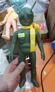 MEDICOM  TOYS SOFUBI SOFVI  幪面超人怪金剛 P020