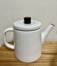 NODA HORO Enamel Teapot Pottle  琺瑯燒水壺 1.5L 白｜野田琺瑯