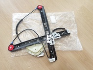 รางยกกระจกบานหน้าซ้าย BMW Series 3 E46 ปี 1998 - 2004