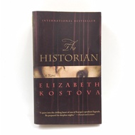The Historian: A Novel (Paperback Edition) LJ001