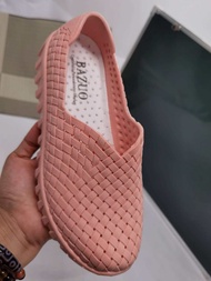 Rubber Sneaker for women kasut perempuan HEUS