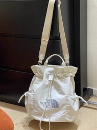 全新The North Face水桶包The North Face bag The North Face shoulder bag The North Face袋The North Face back