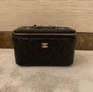 Chanel vanity case 長盒子classic black x gold