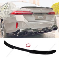 M Performance Style Gloss Black Rear Spoiler Wing For BMW G60 520d 520i 530e 550e i5 2023 2024 2025 