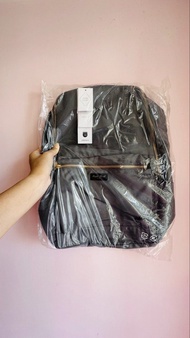 Largo Legato 灰色背包