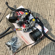 [SALE] ปั้มบนคู่ ปั้ม+ปั้ม ปั้มคู่ซ้ายขวาใส่ XMAX PCX FORZA NMAX (และใส่รถไฟฟ้าสกู๊ตเตอร์ได้ )งานCNC