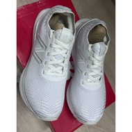 New Balance Fuelcell SIZE UK 3.5 School Shoe Running Shoe Sport Shoe