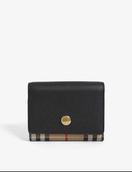 包速遞‼️ BURBERRY Lancaster check-print leather wallet 銀包 短銀包