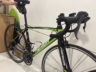 Shimano Scultura 100, Giro Helmet, IBERA Saddle Bag, front and back lights, bike pedals