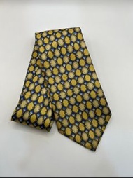 金黃格紋造型領帶  二手領帶 品牌領帶 各國品牌領帶 手打領帶 便宜 低價  A23