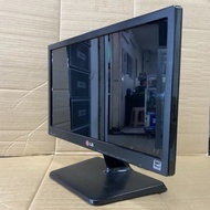 monitor led LG 16 inch