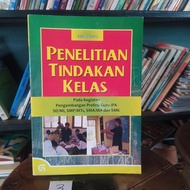 buku penelitian di kelas by enjah takari R terbit 2008 buku original