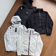 DESCENTE 25SS 可拆卸抓絨內膽 帽子可拆卸戶外防風防水登山服情侶兩件套三合一衝鋒衣外套 秋冬季 保暖 三合一外套 3-in-1 Jacket 可拆內膽外套 羽絨外套 Parka 防水 防風
