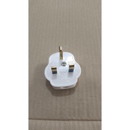 3-pin AC plug